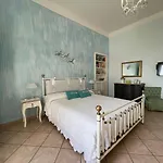 A Casa Di Stella סלרנו
